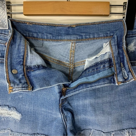 Levi's Cutoff Jeans Shorts Hi Rise Blue Distressed Raw Hem Denim 26 Red Label - Picture 6 of 11